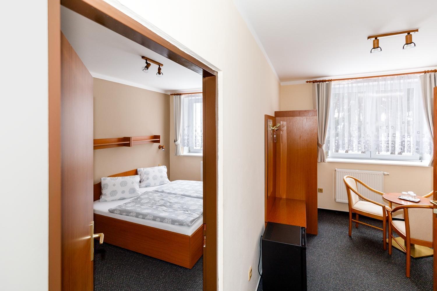 Hotel Jitrenka Konstantinovy Lázně Kültér fotó