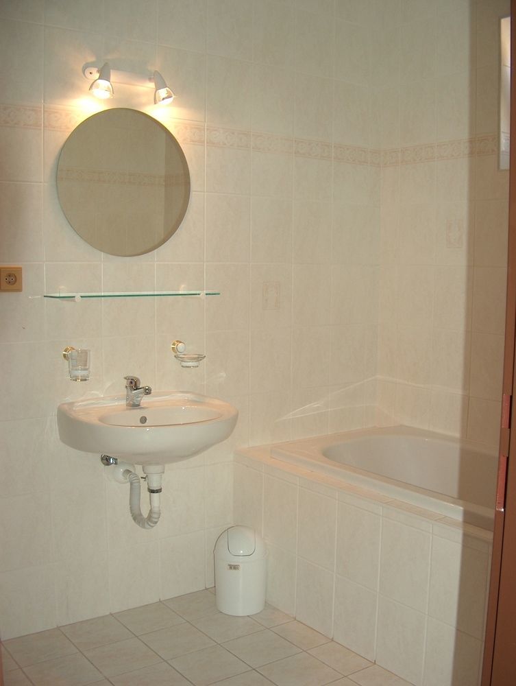 Hotel Jitrenka Konstantinovy Lázně Kültér fotó